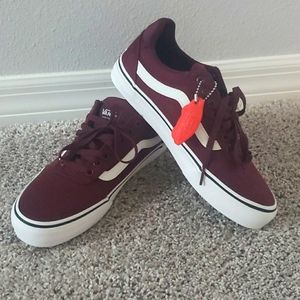 New with Vans brand tag, store tag is removed. Maroon Vans Mens size 7